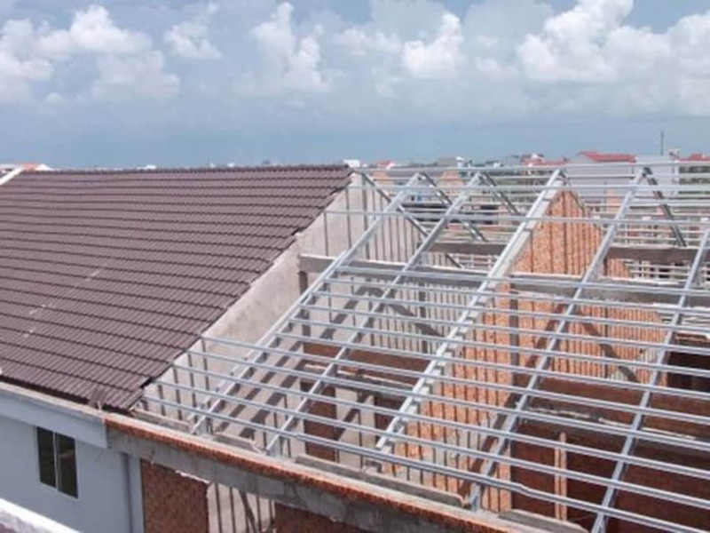 xác định độ dốc phù hợp với mái nhà trong xây dựng của nhà
