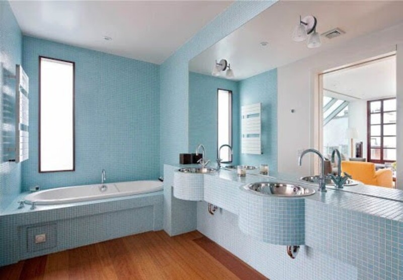 gạch ốp nhà tắm màu xanh biển